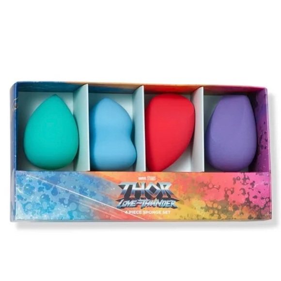 Ulta Beauty X Thor Love and Thunder 4 piece Sponge Set - Picture 5 of 5